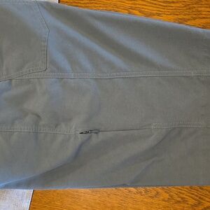 Kuhl Women's ShortsSize 6. Trekr 11" Inseam Moisture Wicking Upf 50. Color Olive